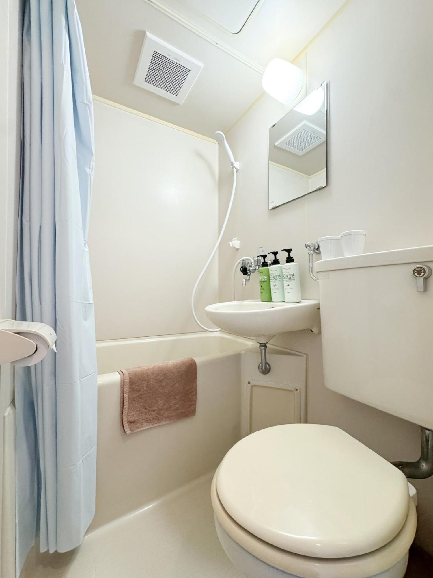 ローヤルハイツ菊水駅 Apartman Szapporo Kültér fotó